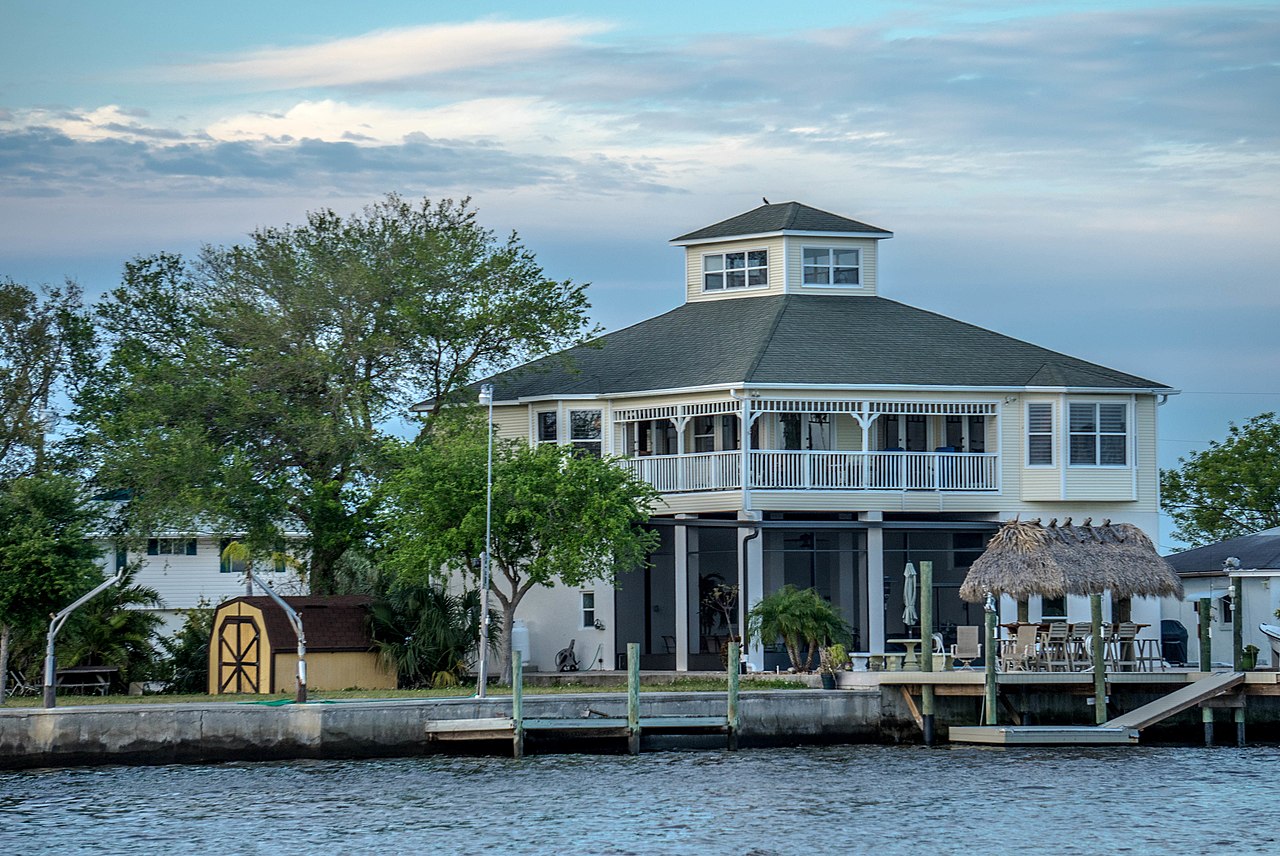 Hudson Beach, FL - Coastal waterfront homes at sunset