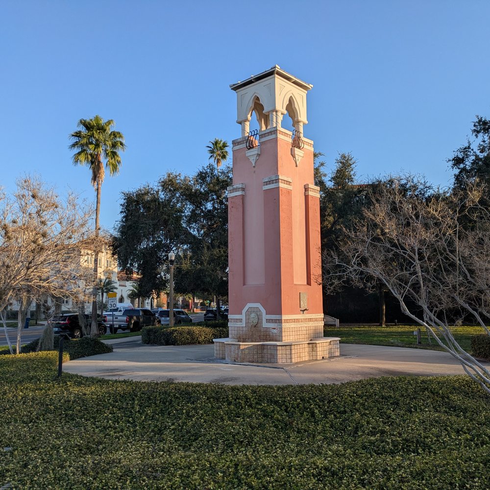 Trinity, FL - Upscale master-planned community